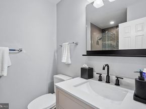 1179 N Vernon Street, Arlington VA 22201