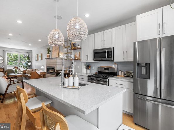 1204 S Bucknell Street, Philadelphia PA 19146