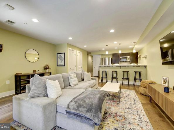 2505 17TH Street NW 1, Washington DC 20009