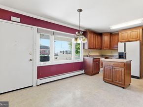 154 Pinewood Drive, Levittown PA 19054