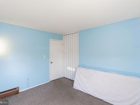 154 Pinewood Drive, Levittown PA 19054