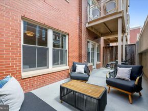 1210 R Street NW B15, Washington DC 20009