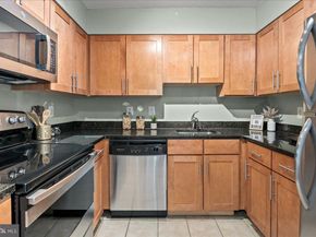 3401 38TH Street NW 521, Washington DC 20016