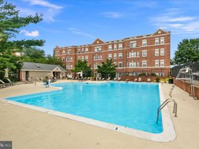 3401 38TH Street NW 521, Washington DC 20016