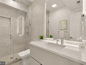 1435 11TH Street NW 1, Washington DC 20001