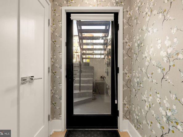 1435 11TH Street NW 1, Washington DC 20001