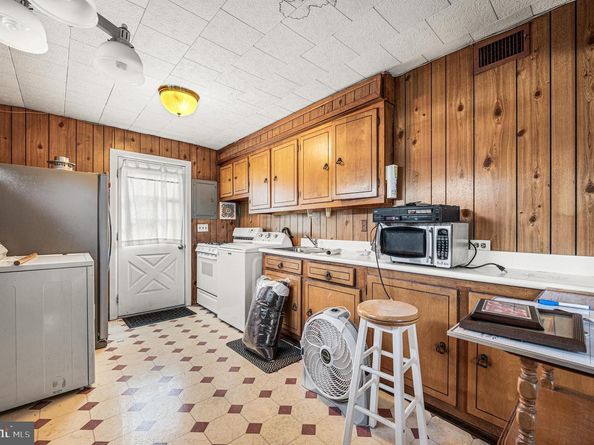 589 Elbridge Road, Morrisville PA 19067