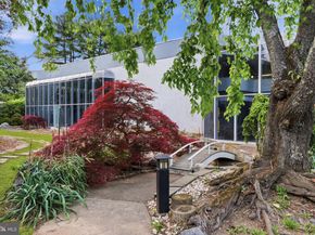 1035 Wright Drive, Huntingdon Valley PA 19006
