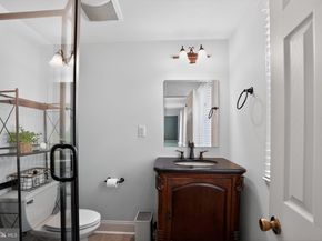 962 Edwards Drive, Springfield PA 19064