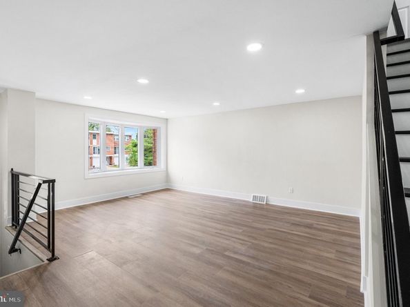 6927 Ibis Place, Philadelphia PA 19142
