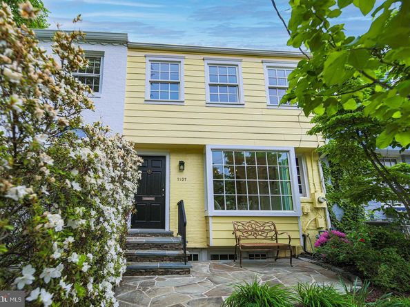 1107 Powhatan Street, Alexandria VA 22314