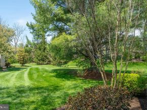 471 Chandlee Drive, Berwyn PA 19312