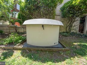471 Chandlee Drive, Berwyn PA 19312
