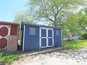 765 Bennington Road, Folcroft PA 19032