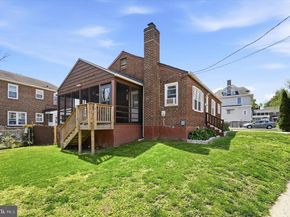 711 Poplar Street, Sharon Hill PA 19079