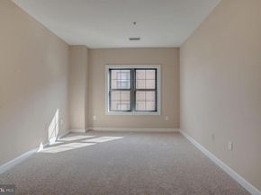 1111 25TH Street NW 923, Washington DC 20037