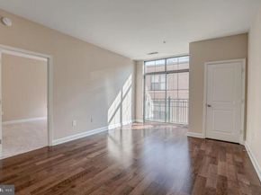 1111 25TH Street NW 923, Washington DC 20037