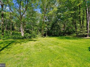 10806 Oldfield Drive, Reston VA 20191