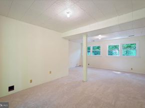 10806 Oldfield Drive, Reston VA 20191