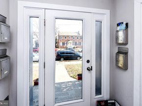 913 Quincy Street NE 3, Washington DC 20017
