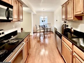3330 Spring Lane D10, Falls Church VA 22041