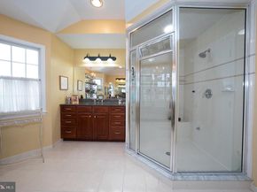 1109 Riverview Lane, Conshohocken PA 19428