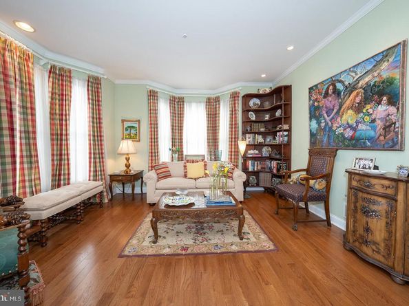 1109 Riverview Lane, Conshohocken PA 19428
