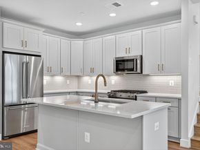 142 Pepperell Street, Alexandria VA 22304