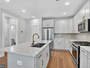 142 Pepperell Street, Alexandria VA 22304