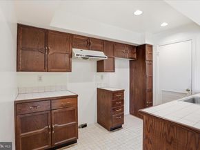 4524 28TH Road S E (139), Arlington VA 22206