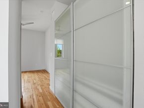 1734 Folsom Street, Philadelphia PA 19130