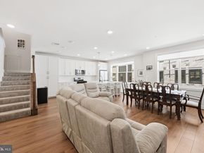 4927 Eisenhower Ave, Alexandria VA 22304
