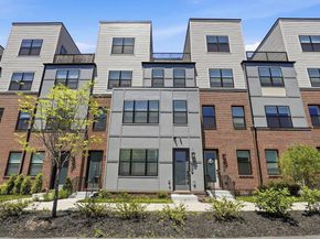 4927 Eisenhower Ave, Alexandria VA 22304