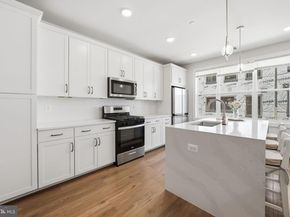 4927 Eisenhower Ave, Alexandria VA 22304