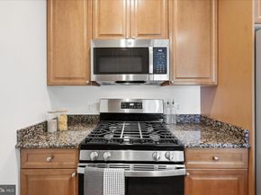 1115 Cameron Street 213, Alexandria VA 22314