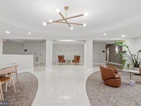 1115 Cameron Street 213, Alexandria VA 22314