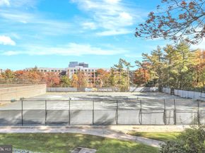 1800 Old Meadow Road 713, Mclean VA 22102