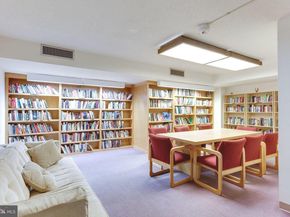 1800 Old Meadow Road 713, Mclean VA 22102