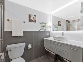 1800 Old Meadow Road 713, Mclean VA 22102