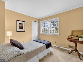 200 S Adams Street, Arlington VA 22204