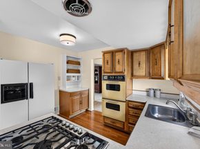 200 S Adams Street, Arlington VA 22204