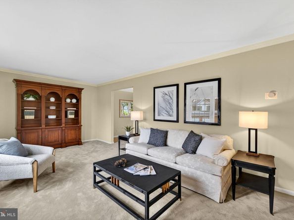 200 S Adams Street, Arlington VA 22204