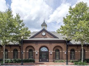1769 Potomac Greens Drive, Alexandria VA 22314