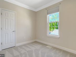 6 E Reed Avenue, Alexandria VA 22305