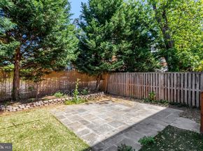 6 E Reed Avenue, Alexandria VA 22305