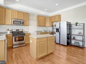 6 E Reed Avenue, Alexandria VA 22305