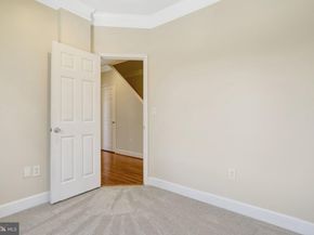 6 E Reed Avenue, Alexandria VA 22305