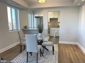 8315 N Brook Lane 2902, Bethesda MD 20814