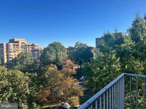 8315 N Brook Lane 2902, Bethesda MD 20814