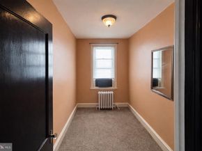 227 N Linden Avenue, Upper Darby PA 19082